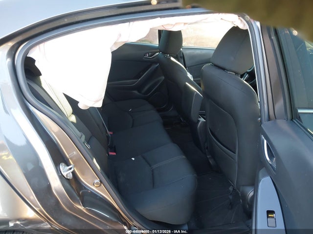 3MZBN1U70HM156360 Mazda Mazda3 Sport