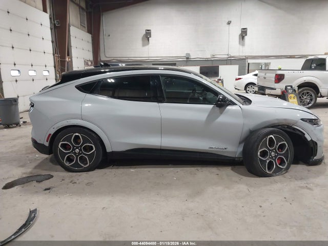 Ford Mustang Mach-e Gt 2022 3FMTK4SE4NMA12658 Image 13