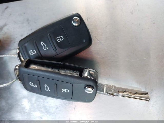 3VWD17AJ8EM420377 Volkswagen Jetta 1.8t Se
