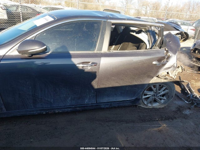 5XXGT4L30KG305289 KIA Optima Lx