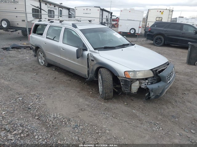 2005 VOLVO XC70 YV1SZ592051196050