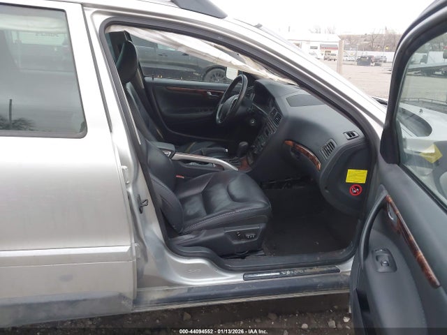 2005 VOLVO XC70 YV1SZ592051196050 Photo 4