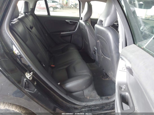 Volvo V60 T5 Drive-e Premier 2016 YV140MEK0G1287597 Image 8