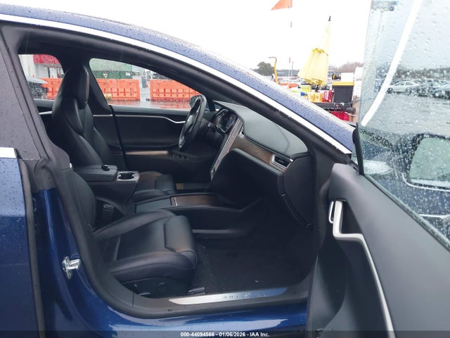 2017 TESLA MODEL S 5YJSA1E28HF229500 Photo 4
