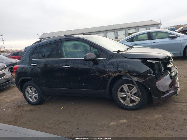 Продаж на аукціоні авто 2018 Chevrolet Trax Lt, vin: 3GNCJLSB7JL333074, номер лоту: 44094610
