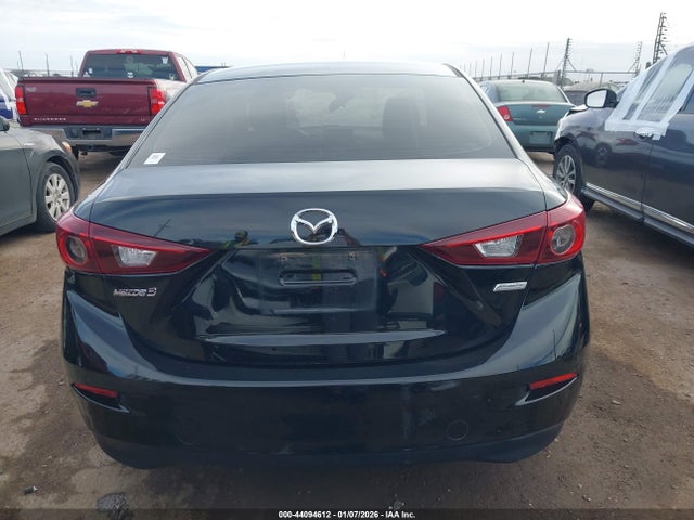 44094612 :رقم المزاد ، 3MZBM1U71FM175340 vin ، 2015 Mazda Mazda3 I Sport مزاد بيع