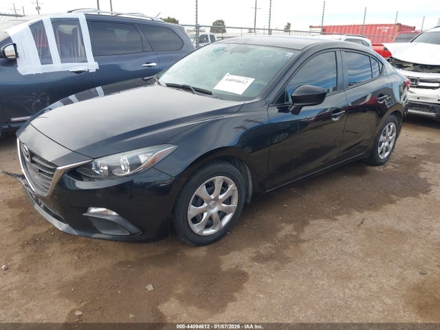 44094612 :رقم المزاد ، 3MZBM1U71FM175340 vin ، 2015 Mazda Mazda3 I Sport مزاد بيع