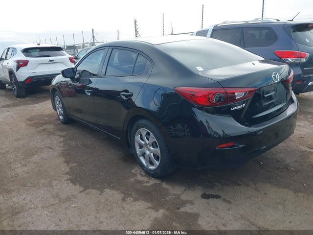 44094612 :رقم المزاد ، 3MZBM1U71FM175340 vin ، 2015 Mazda Mazda3 I Sport مزاد بيع