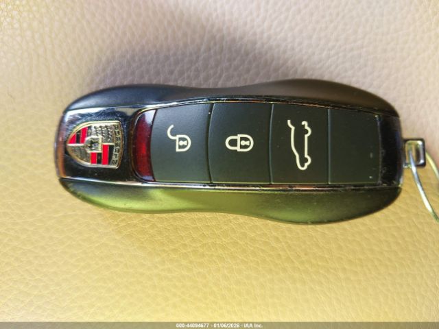 2017 PORSCHE MACAN WP1AB2A5XHLB13466 Photo 10