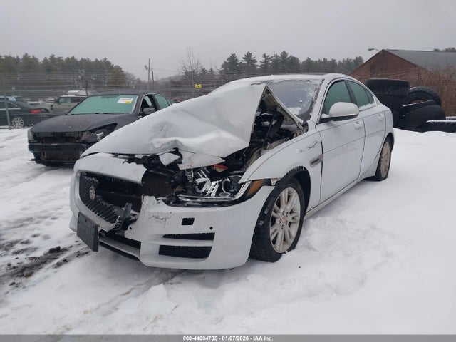 SAJAJ4BN4HA952296 Jaguar Xe 20d Premium