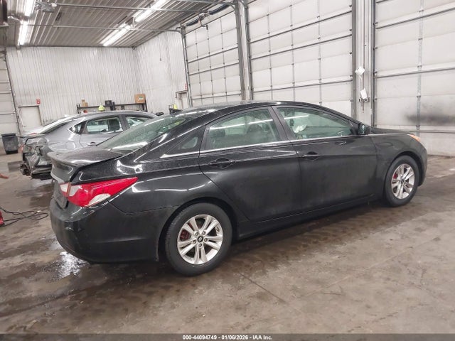 2013 HYUNDAI SONATA 5NPEB4AC1DH648102 Photo 3
