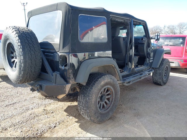 2012 JEEP WRANGLER UNLIMITED 1C4BJWDG0CL196783 Photo 3