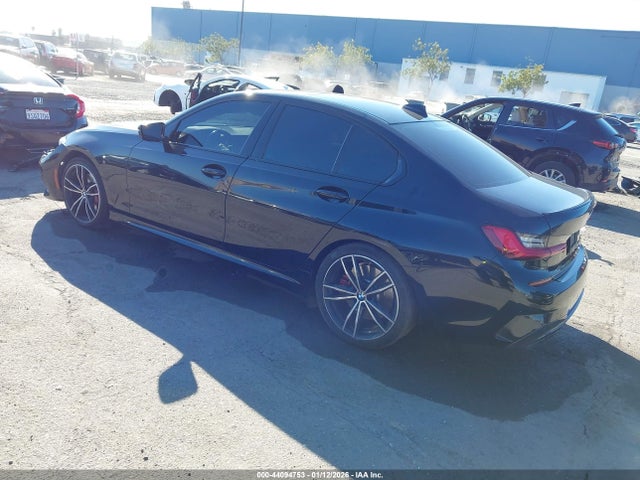 2021 BMW 3 SERIES 3MW5U7J01M8B91678 Photo 2