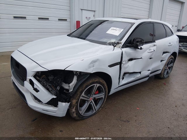 2017 JAGUAR F-PACE SADCM2BV5HA053633 Photo 1