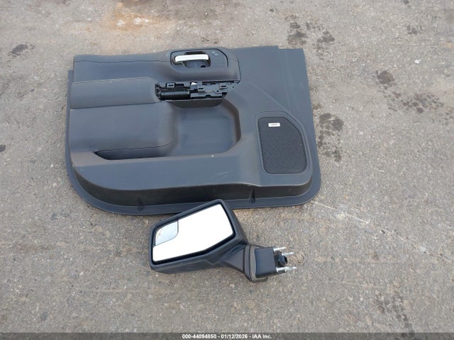 1GCUYEED0KZ254325 Chevrolet Silverado 1500 Rst