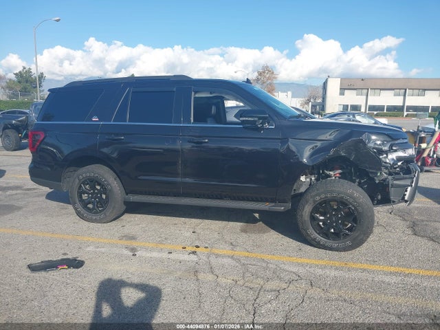 1FMJU1RG7PEA28076 Ford Expedition Timberline