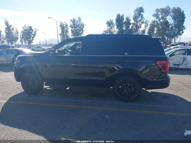 1FMJU1RG7PEA28076 Ford Expedition Timberline