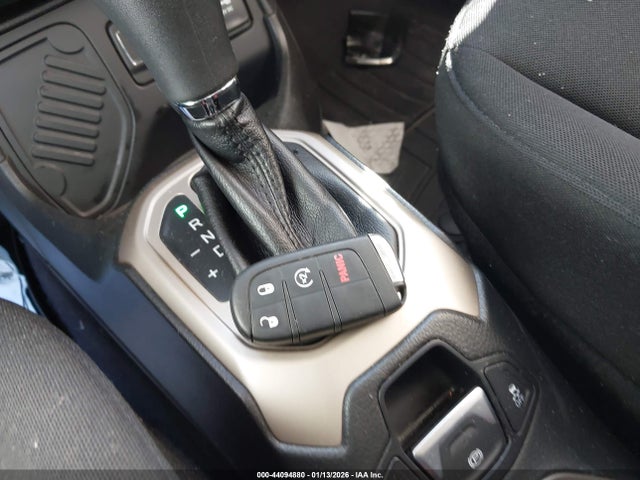 Jeep Renegade Sport 2016 ZACCJAAT2GPD12754 Image 11