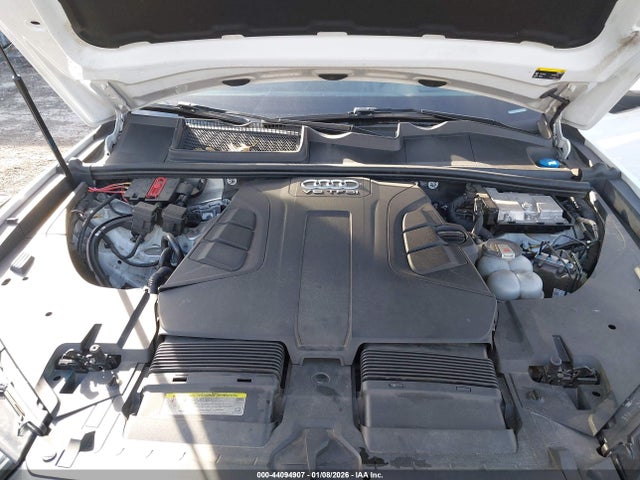 2018 AUDI Q7 WA1VAAF77JD017945 Photo 9