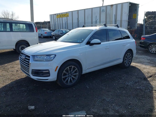 2018 AUDI Q7 WA1VAAF77JD017945 Photo 1