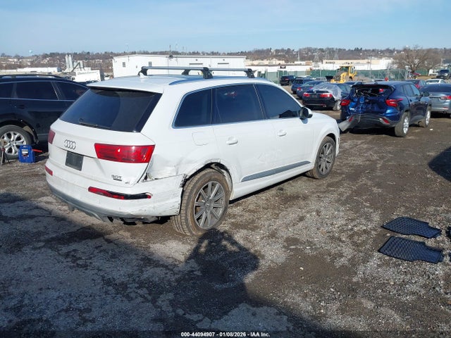 2018 AUDI Q7 WA1VAAF77JD017945 Photo 3