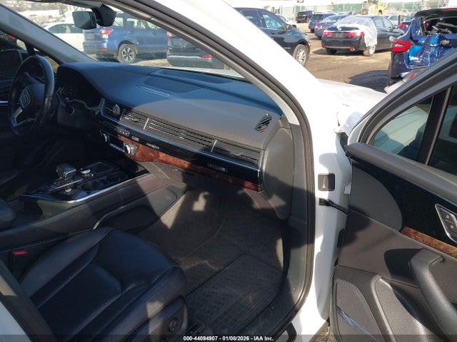 2018 AUDI Q7 WA1VAAF77JD017945 Photo 4