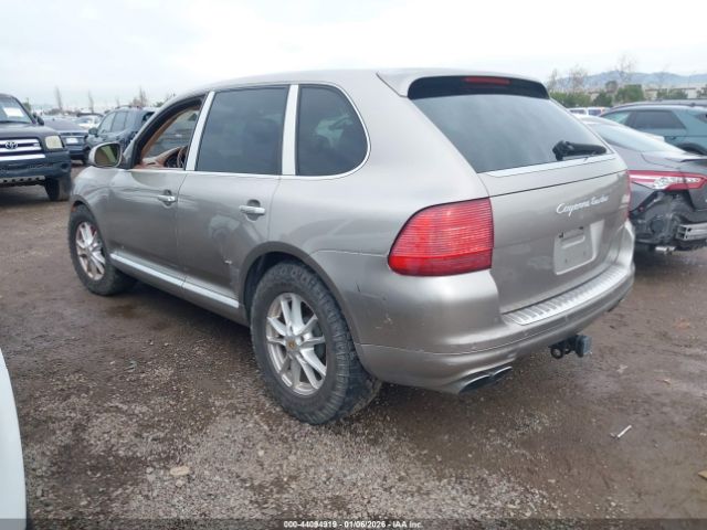 2004 PORSCHE CAYENNE WP1AC29P04LA94147 Photo 2