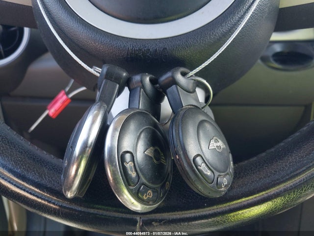 2007 MINI COOPER WMWMF33547TT52321 Photo 10