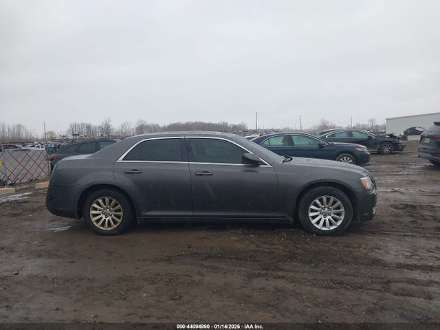 2014 Chrysler 300 მანქანა იყიდება აუქციონზე, vin: 2C3CCAAG1EH190100, აუქციონის ნომერი: 44094990