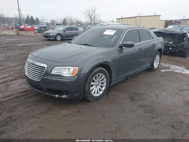2014 Chrysler 300 მანქანა იყიდება აუქციონზე, vin: 2C3CCAAG1EH190100, აუქციონის ნომერი: 44094990