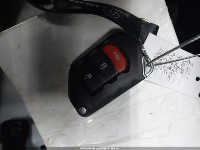 2021 JEEP WRANGLER UNLIMITED 1C4HJXDN3MW744354 Photo 10