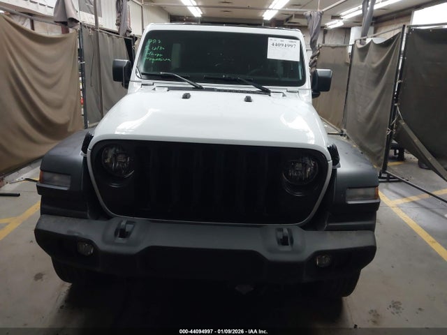 1C4HJXDN3MW744354 Jeep Wrangler Unlimited Sport S 4x4
