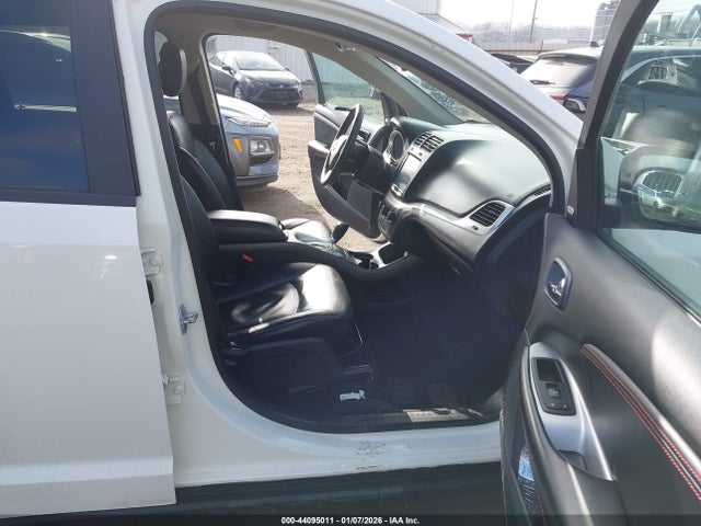 3C4PDDEG1JT514833 Dodge Journey Gt Awd