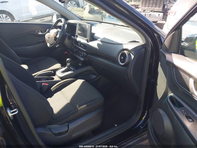 2022 HYUNDAI KONA KM8K32AB3NU807913 Photo 4