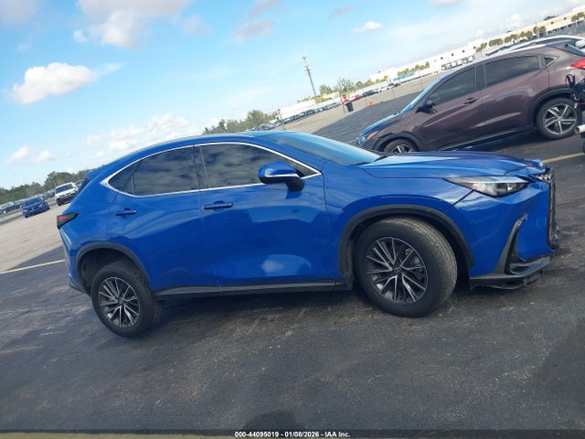 44095019 :رقم المزاد ، 2T2GDCAZ1SC023521 vin ، 2025 Lexus Nx 250 Premium مزاد بيع