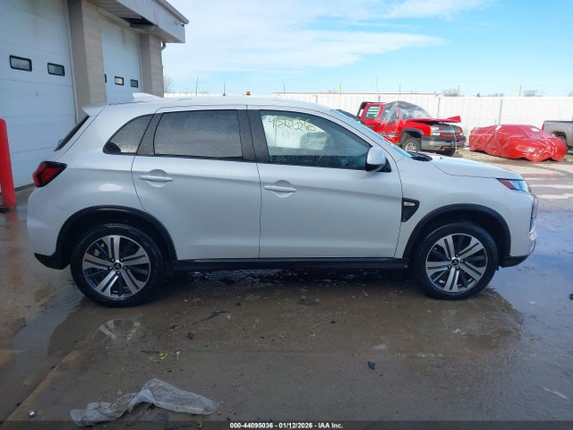JA4ARUAU8PU009741 Mitsubishi Outlander Sport 2.0 Es Awc