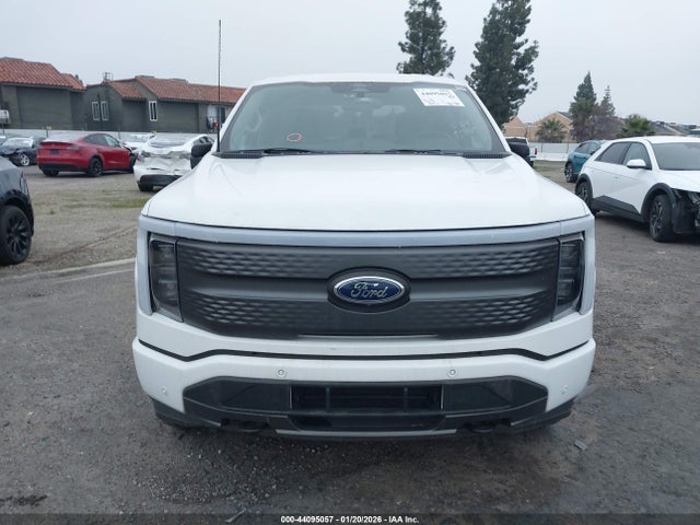 1FTVW1EL2NWG07812 Ford F-150 Lightning Xlt