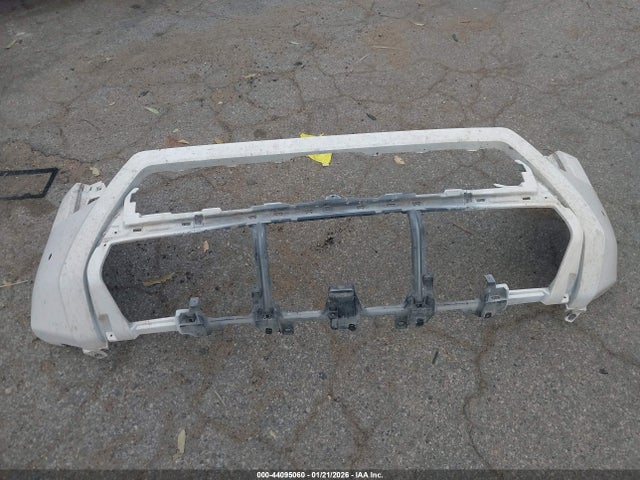 3TMLB5JN0RM031385 Toyota Tacoma Sr5