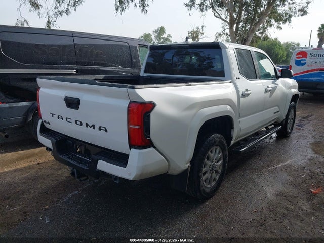 3TMLB5JN0RM031385 Toyota Tacoma Sr5