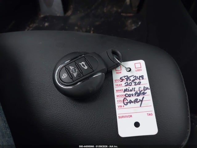 2020 MINI CLUBMAN WMWLV7C0XL2M49288 Photo 10
