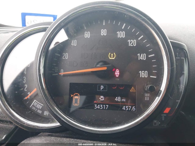 2020 MINI CLUBMAN WMWLV7C0XL2M49288 Photo 6