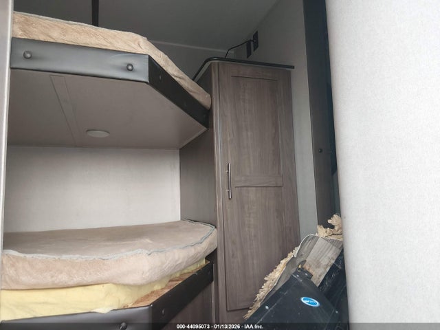 Coleman Hideout 2019 4YDT33B26K7245123 Image 5