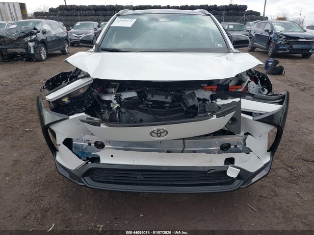 Toyota BZ4X XLE 2024 JTMABACAXRA082562 Image 11