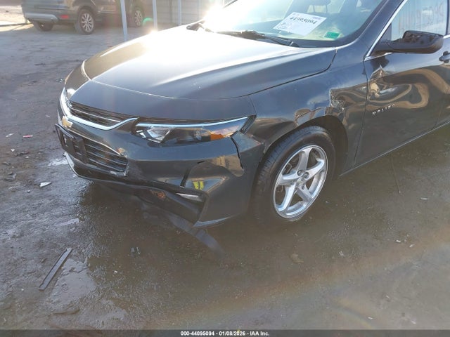 1G1ZB5ST1JF255981 Chevrolet Malibu 1ls