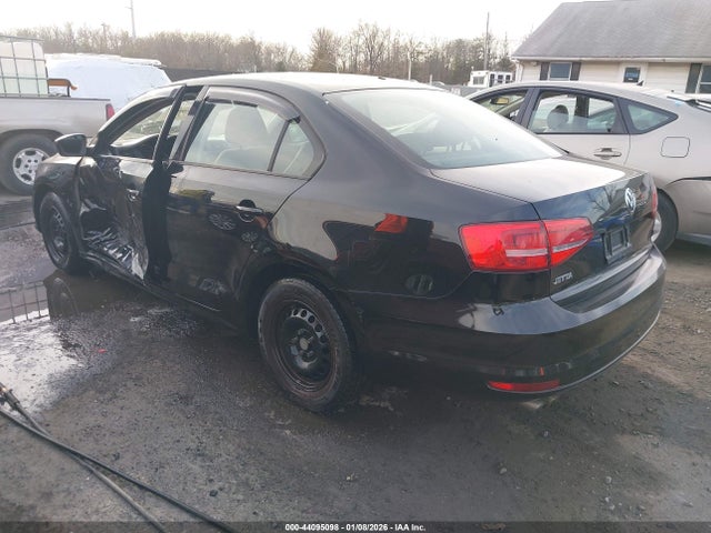 44095098 :رقم المزاد ، 3VW1K7AJ4FM305020 vin ، 2015 Volkswagen Jetta 2.0l S مزاد بيع