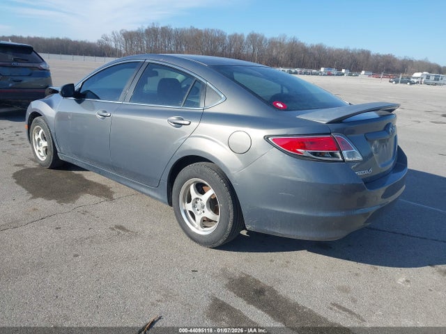 2010 MAZDA MAZDA6 1YVHZ8BH6A5M49269 Photo 2