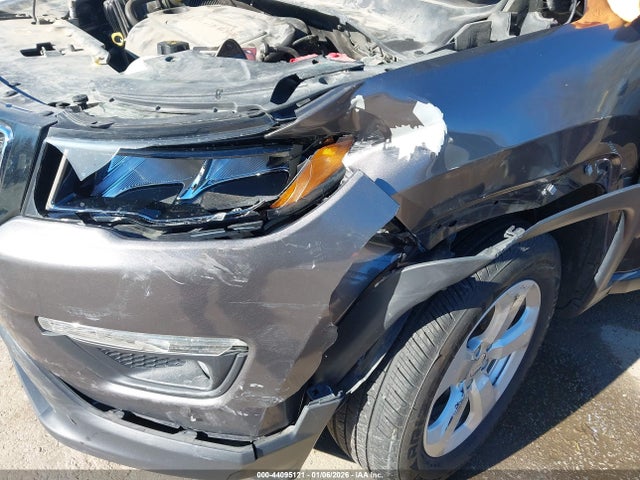 2019 JEEP COMPASS 3C4NJDBB9KT716278 Photo 5