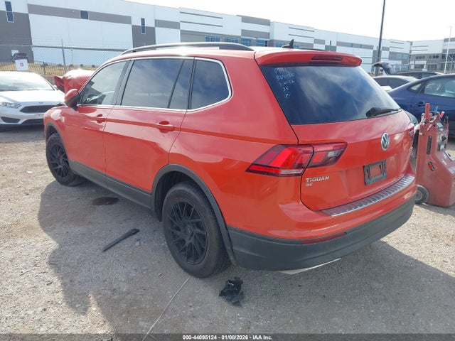 Продажа на аукционе авто 2019 Volkswagen Tiguan 2.0t Se/2.0t Sel/2.0t Sel R-line/2.0t Sel R-line Black, vin: 3VV2B7AX9KM128066, номер лота: 44095124