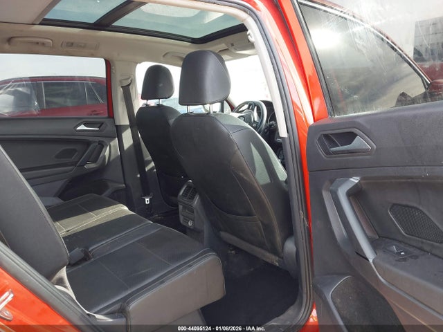 Продажа на аукционе авто 2019 Volkswagen Tiguan 2.0t Se/2.0t Sel/2.0t Sel R-line/2.0t Sel R-line Black, vin: 3VV2B7AX9KM128066, номер лота: 44095124