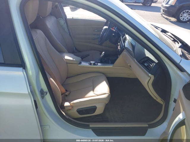 Aukcja sprzedaży 2014 Bmw 320i, vin: WBA3B1C50EK134732, numer aukcji: 44095135